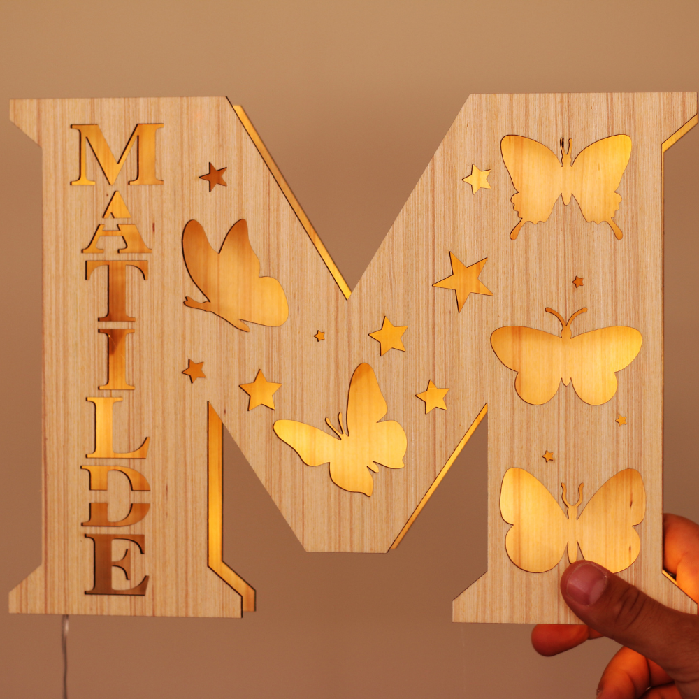 lampada led con nome in legno personalizzata lettera luminosa luce lampada led con nome in legno personalizzata lettera luminosa luce