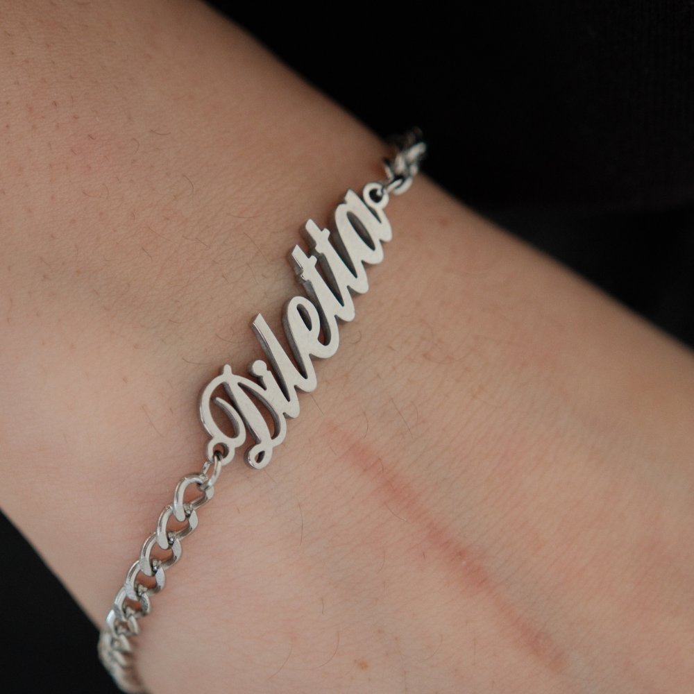 Bracciale Essenziale Nome Personalizzato