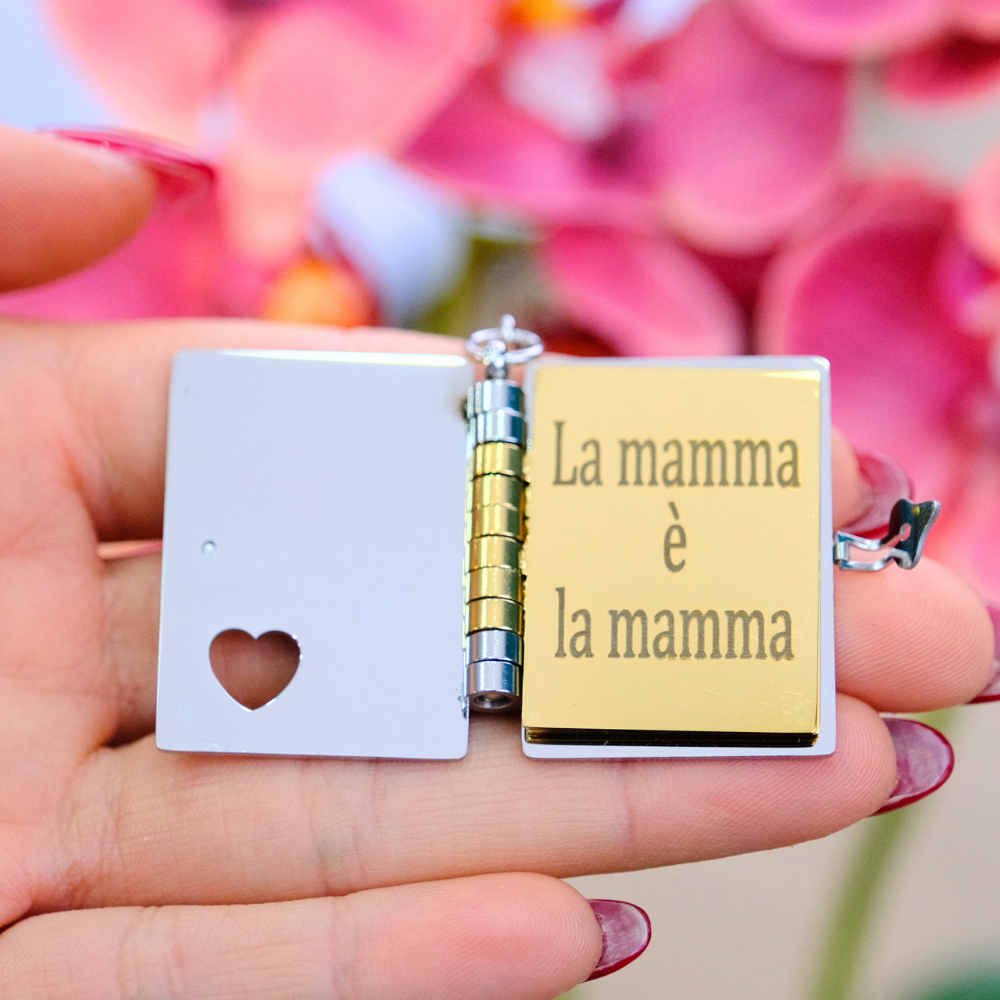 Portachiavi/Collana Book ~ Frase mamma Chi ha la mamma è ricco e non lo sa...