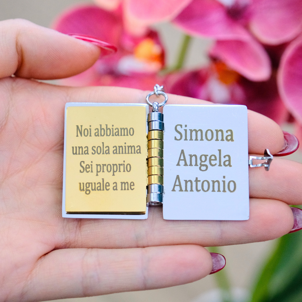 Portachiavi/Collana Book ~ Frase mamma Tu c'eri quando non c'era nessuno...