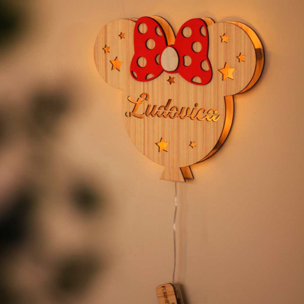 Lampada Minnie A Parete Con Nome Personalizzato