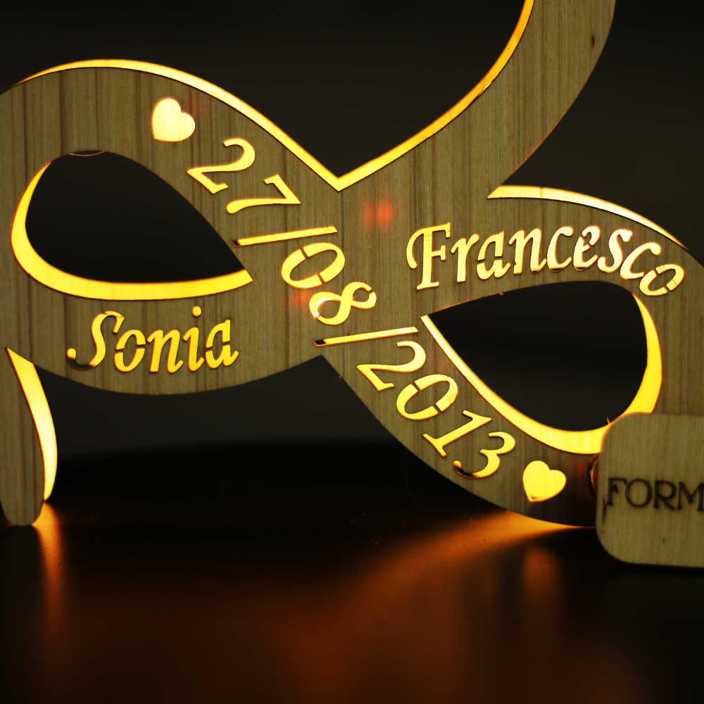 Lampada Amore Infinito Personalizzata In Legno