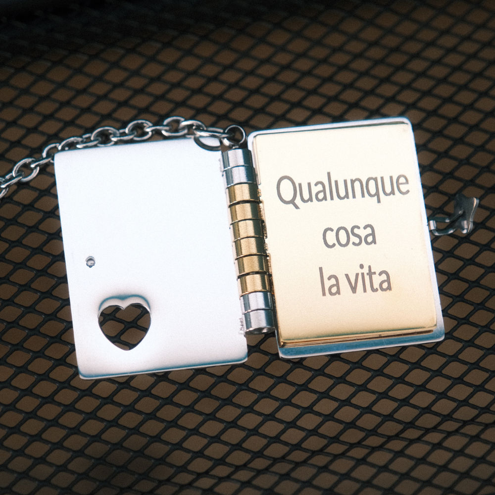 Portachiavi/Collana Book ~ Frase Spider Man