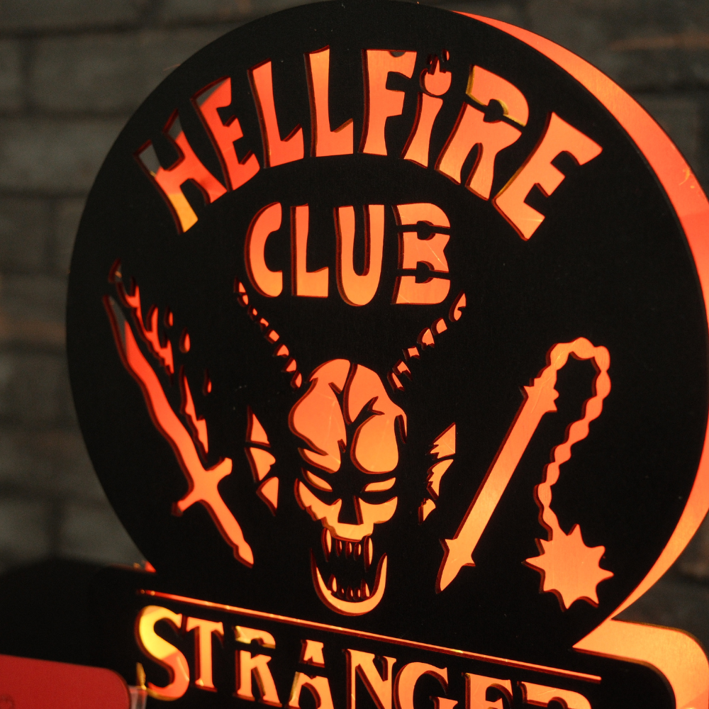 Lampada HELLFIRE Fan Art - Stranger Things