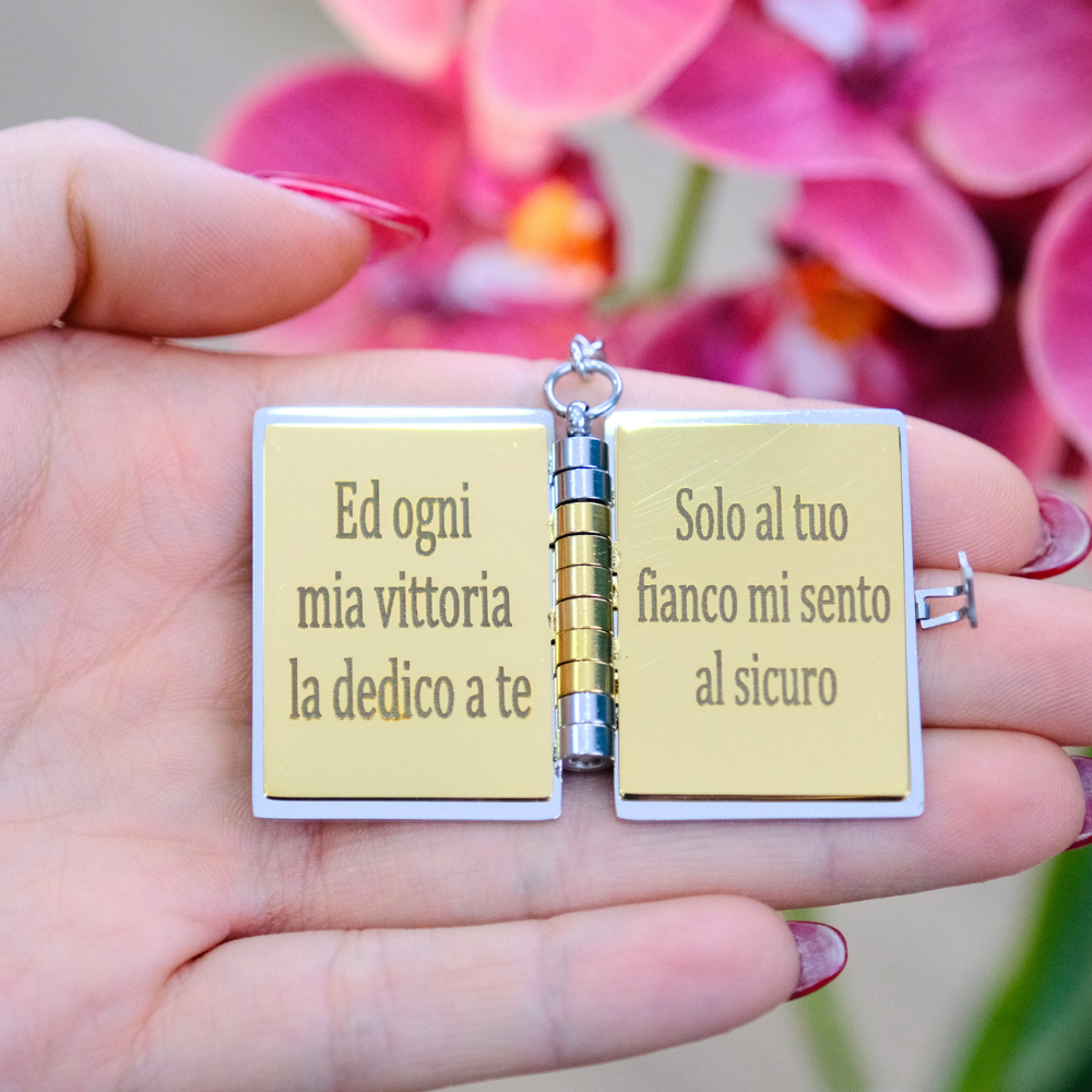 Portachiavi/Collana Book ~ Frase mamma  Tu c'eri quando non c'era nessuno...